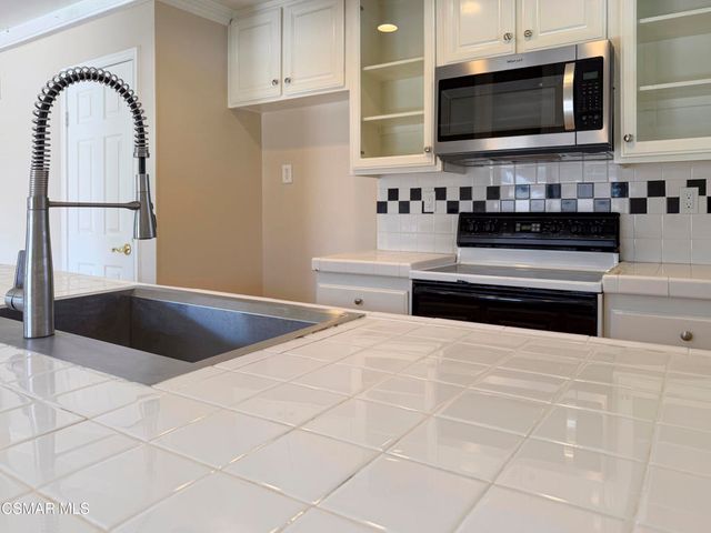 28606 Conejo View Drive, Agoura Hills, CA 91301
