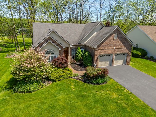 737 Rookery, Walworth, NY 14502