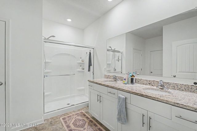 99 Twin Lakes Drive, Byhalia, MS 38611