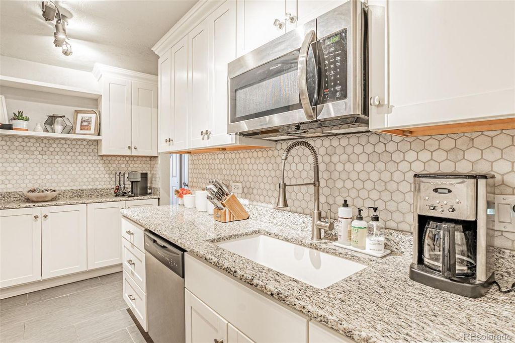 700 N Washington Street 207, Denver, CO 80203