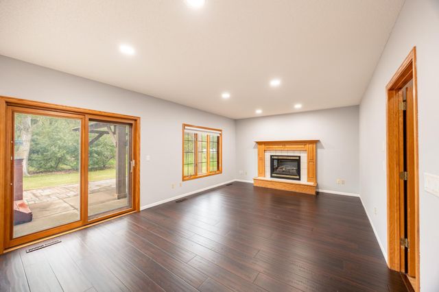 3509 91st Crescent N, Brooklyn Park, MN 55443