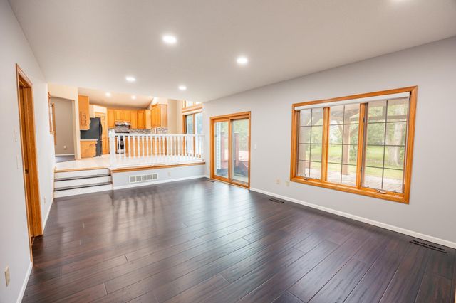 3509 91st Crescent N, Brooklyn Park, MN 55443
