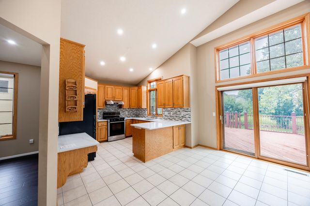 3509 91st Crescent N, Brooklyn Park, MN 55443