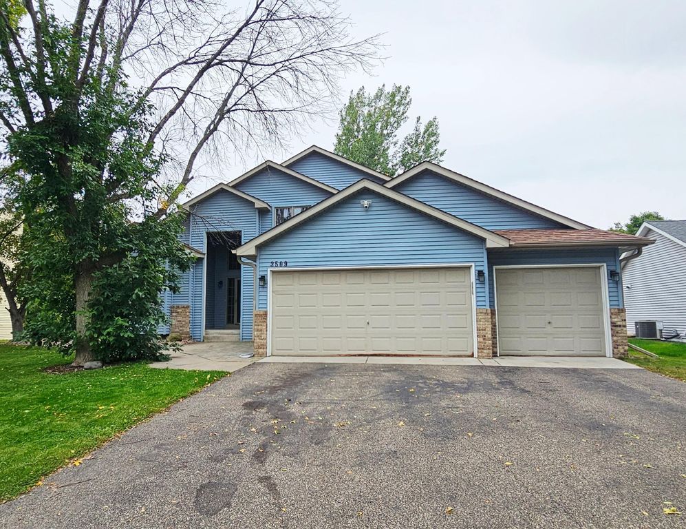 3509 91st Crescent N, Brooklyn Park, MN 55443 — photo 2