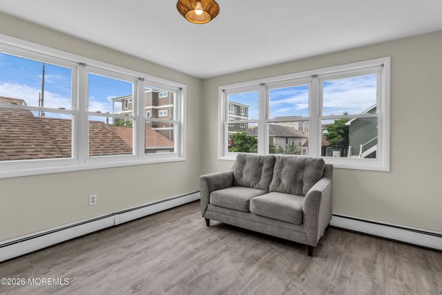 324 Dupont Avenue, Seaside Heights, NJ 08751