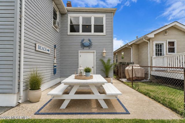 324 Dupont Avenue, Seaside Heights, NJ 08751