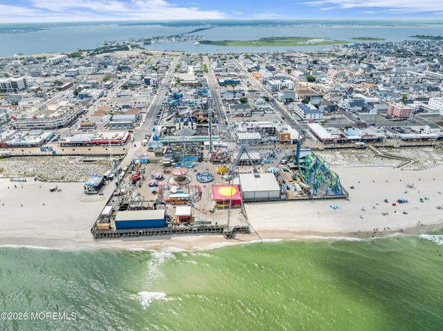 324 Dupont Avenue, Seaside Heights, NJ 08751