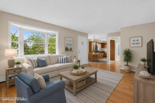 324 Dupont Avenue, Seaside Heights, NJ 08751