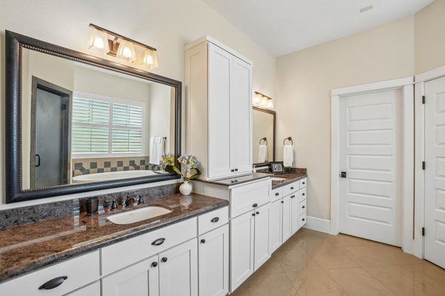 6407 Meadowcrest Lane, Flower Mound, TX 75022