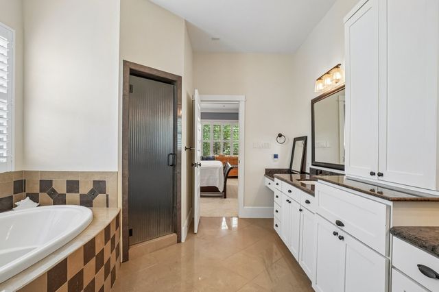 6407 Meadowcrest Lane, Flower Mound, TX 75022