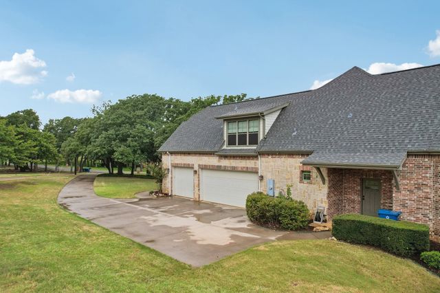6407 Meadowcrest Lane, Flower Mound, TX 75022