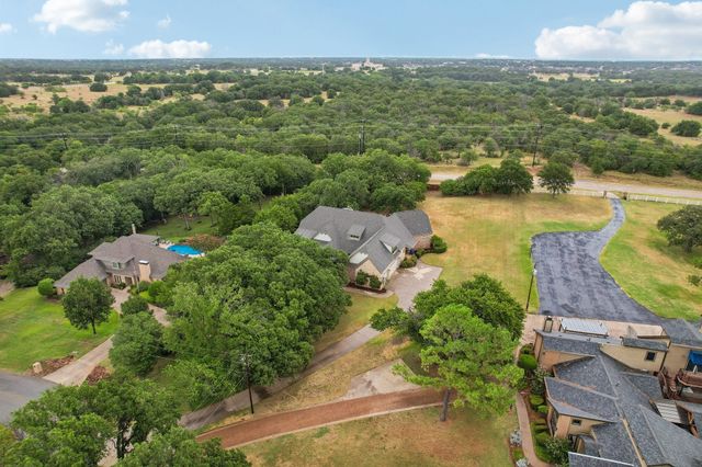 6407 Meadowcrest Lane, Flower Mound, TX 75022