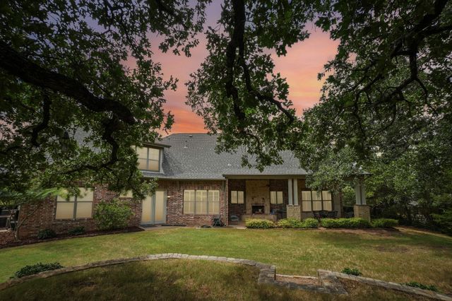 6407 Meadowcrest Lane, Flower Mound, TX 75022