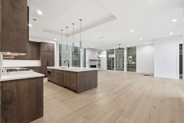 3718 West End Ave Unit 5, Nashville, TN 37205