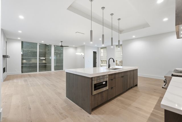 3718 West End Ave Unit 5, Nashville, TN 37205