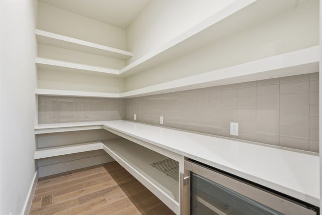 3718 West End Ave Unit 5, Nashville, TN 37205