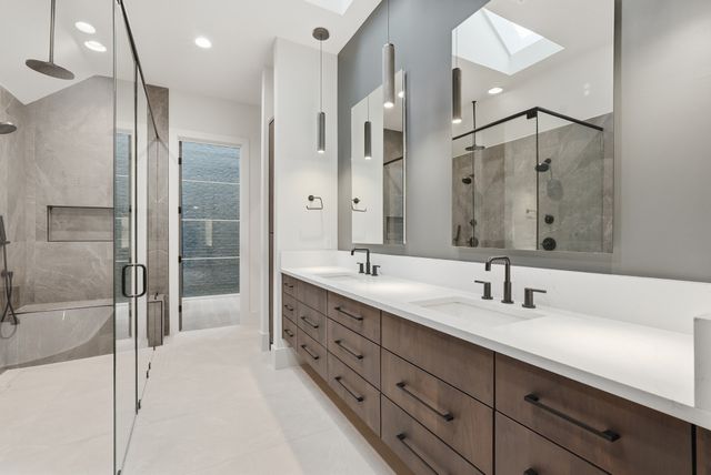 3718 West End Ave Unit 5, Nashville, TN 37205