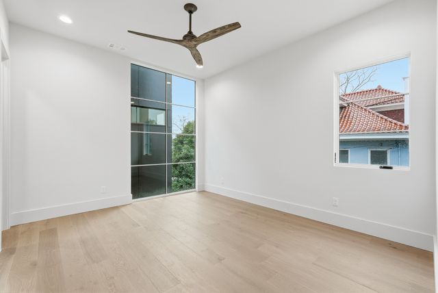 3718 West End Ave Unit 5, Nashville, TN 37205