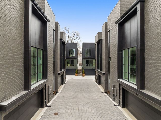 3718 West End Ave Unit 5, Nashville, TN 37205