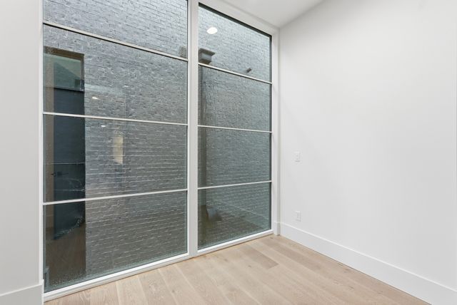 3718 West End Ave Unit 5, Nashville, TN 37205