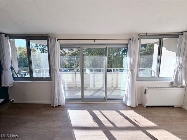 12900 Lake Avenue 216, Lakewood, OH 44107