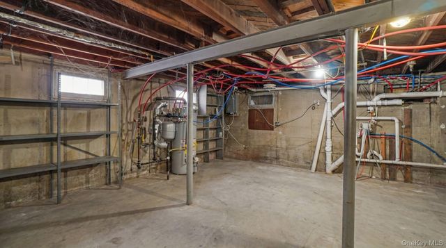 34 Diamond Street, Elmont, NY 11003