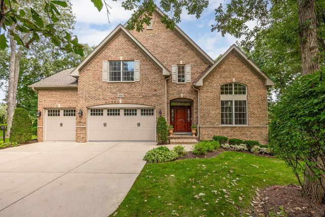 1657 Hickory Drive, Hoffman Estates, IL 60192