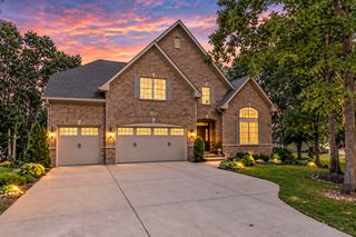 1657 Hickory Drive, Hoffman Estates, IL 60192