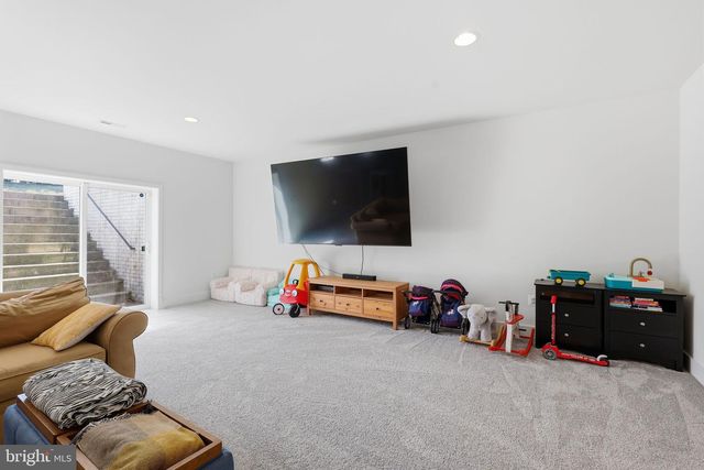 116 BROOKE POINT CT, Stafford, VA 22554