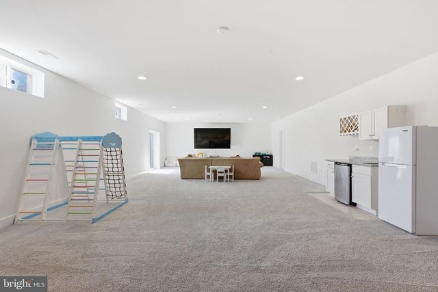 116 BROOKE POINT CT, Stafford, VA 22554