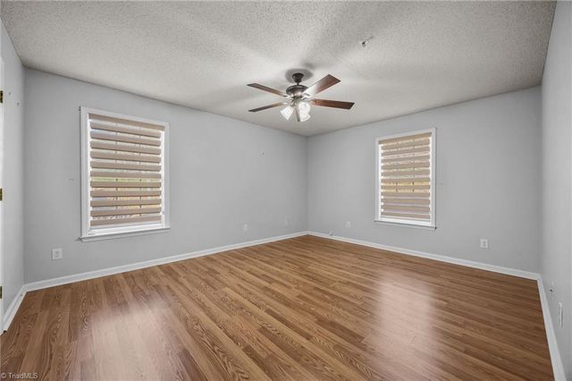 213 Ivy Glen Court, Winston-salem, NC 27127