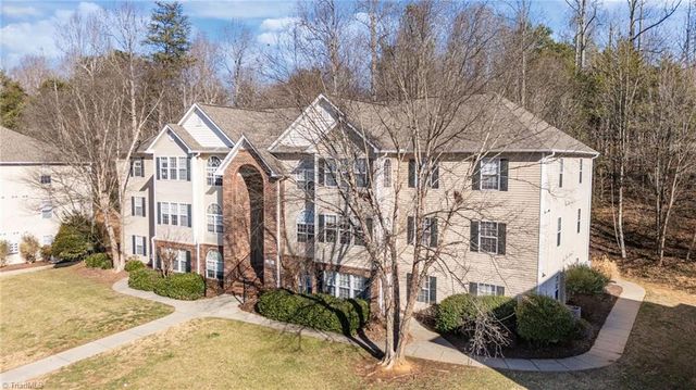 213 Ivy Glen Court, Winston-salem, NC 27127