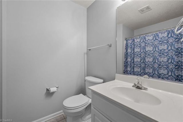 213 Ivy Glen Court, Winston-salem, NC 27127