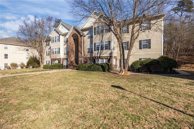213 Ivy Glen Court, Winston-salem, NC 27127