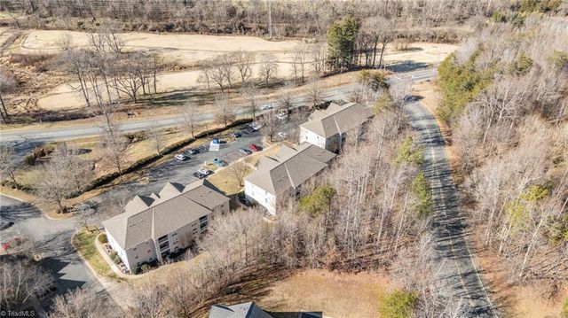 213 Ivy Glen Court, Winston-salem, NC 27127