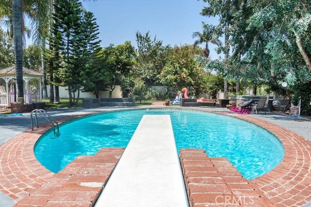 4645 Ledge Avenue, Toluca Lake (los Angeles), CA 91602