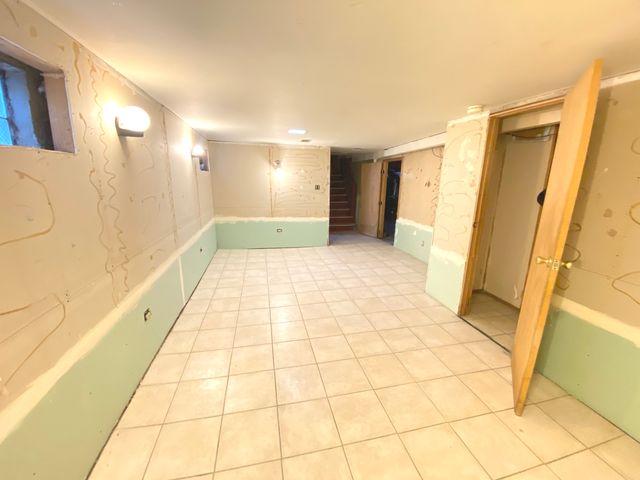 14210 S Wabash Avenue, Riverdale, IL 60827