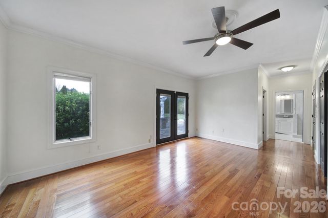 120 Royal Pointe Way, Mooresville, NC 28117