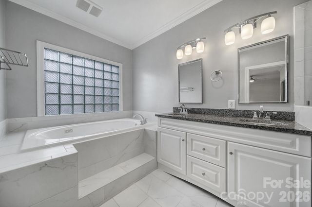 120 Royal Pointe Way, Mooresville, NC 28117