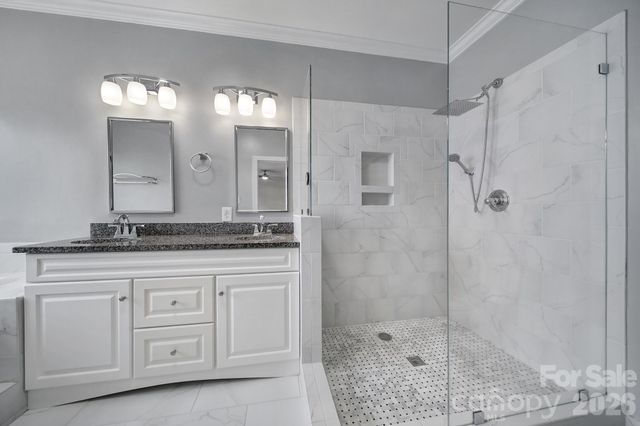 120 Royal Pointe Way, Mooresville, NC 28117