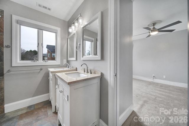 120 Royal Pointe Way, Mooresville, NC 28117