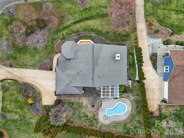 120 Royal Pointe Way, Mooresville, NC 28117