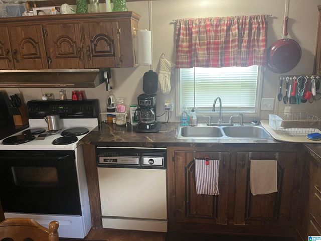 4307 GUYS COURT, Bessemer, AL 35022