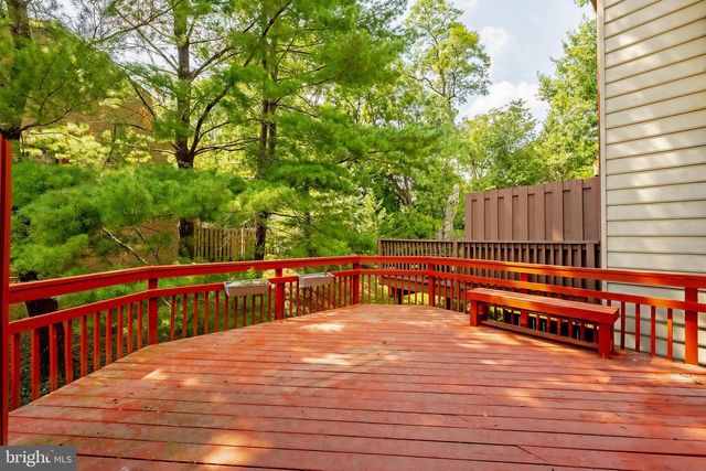 215 LYNN MANOR DR, Rockville, MD 20850