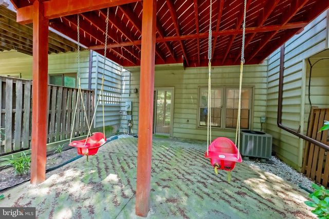215 LYNN MANOR DR, Rockville, MD 20850