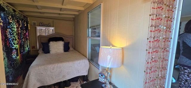 1324 N Saddleback Drive, Tombstone, AZ 85638