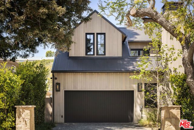 719 San Lorenzo Street, Santa Monica, CA 90402