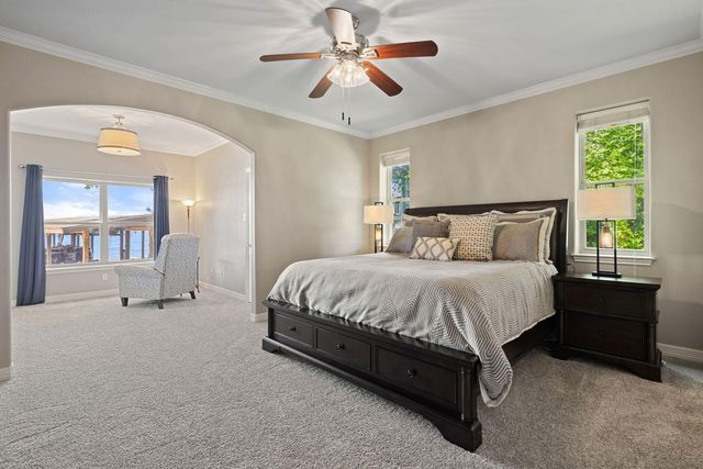 402 South Shorewood DR, Granite Shoals, TX 78654