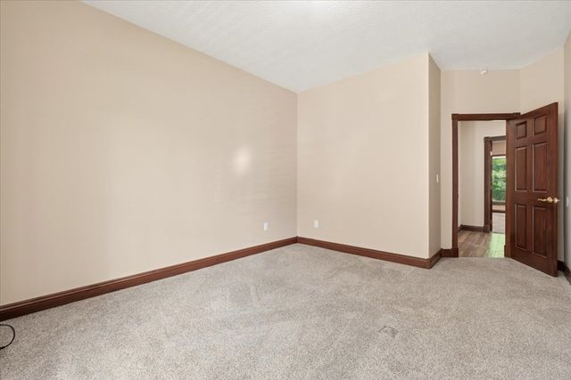 3737 Apple Valley Drive, Howard, OH 43028