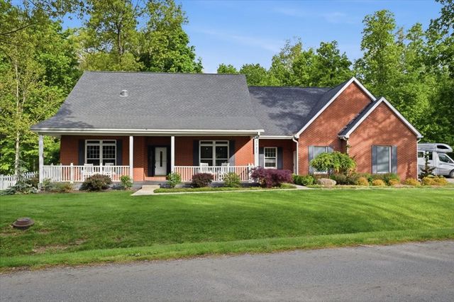 3737 Apple Valley Drive, Howard, OH 43028